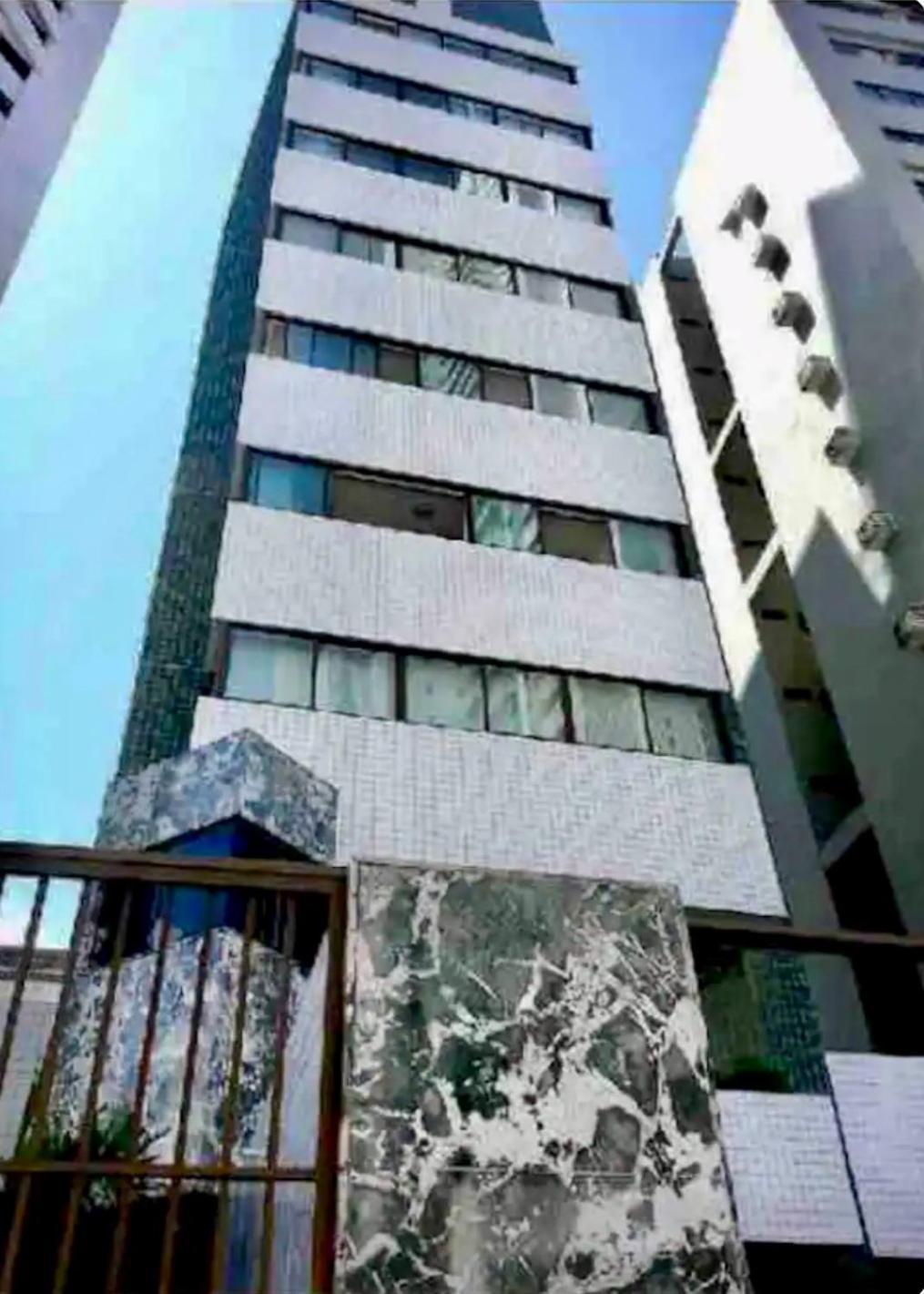 Flat Em Boa Viagem Apartment *